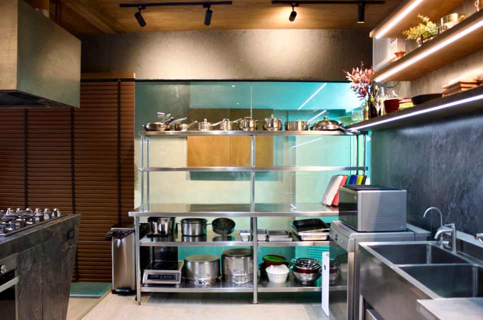 Kitchen Studio Focus About Us - UM Kitchen Studio